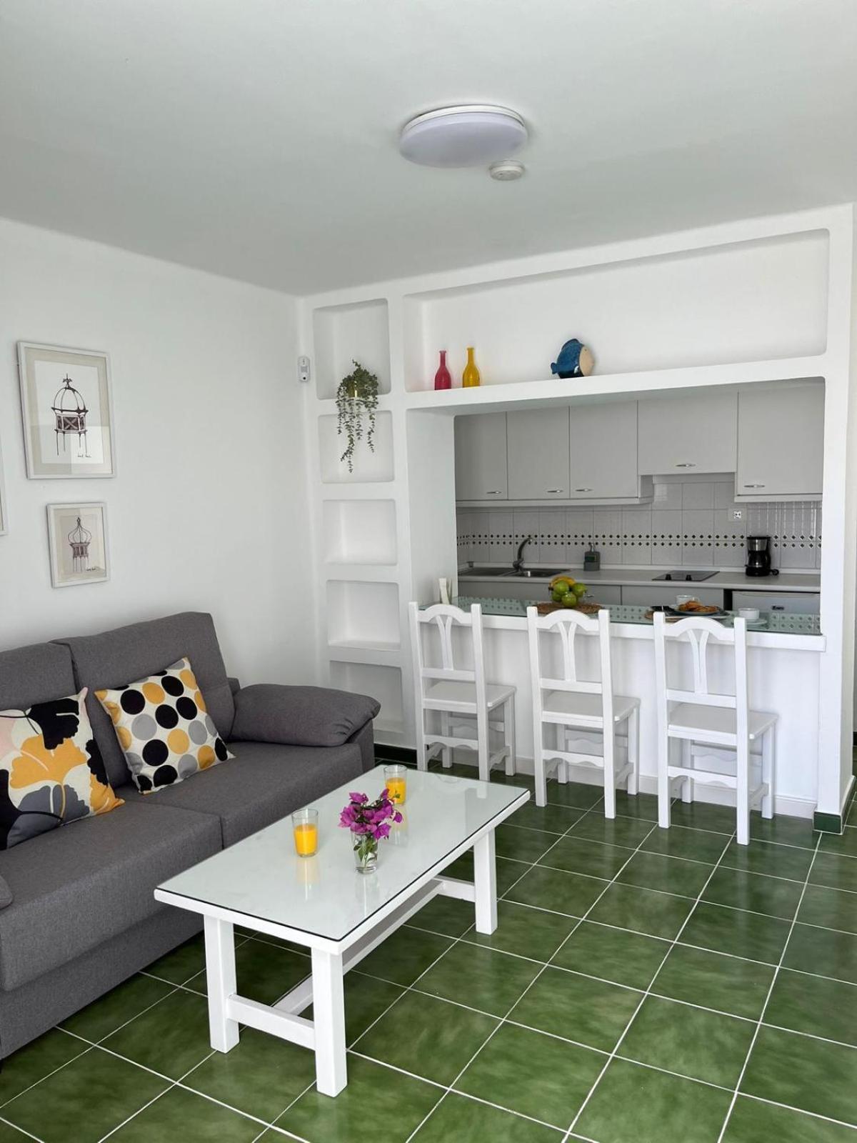 Bungalow Retama Tías Eksteriør bilde
